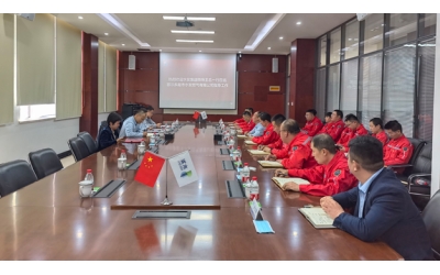 水發集團黨委委員、副總經理王東凱一行到鄂爾多斯水發燃氣公司開展基層黨建聯系點調研并講授黨課